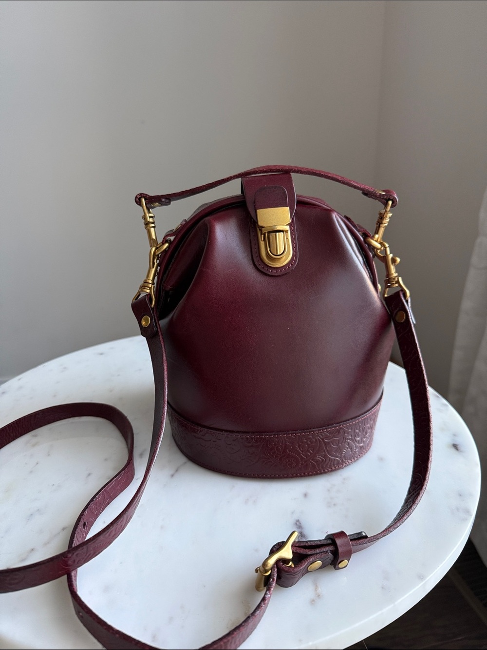 Old Trend Structured Burgundy Leather Crossbody Bag with Gold Hardware